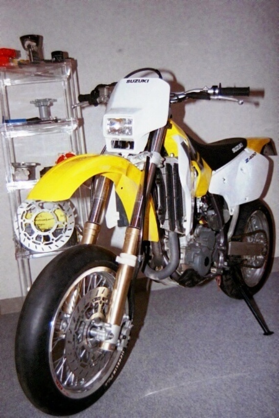 Suzuki DRZ400 Supermoto